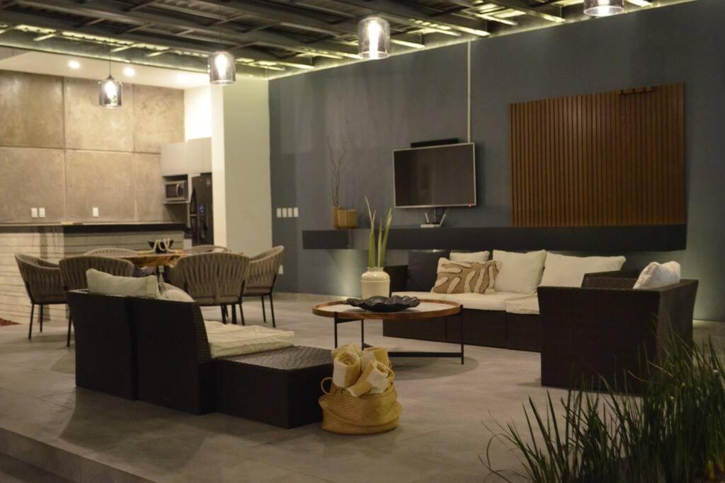 Villa Casa Familiar Con Alberca Privada Climatizada Guadalajara Exterior foto